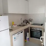 Flora דירה *